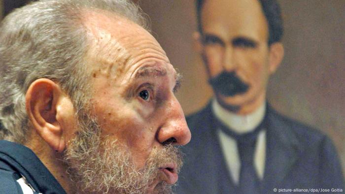 Fidel Castro se considera como un sucesor inmediato de José Martí, que en el siglo XIX lideró la oposición civil contra España, afirma Skierka.