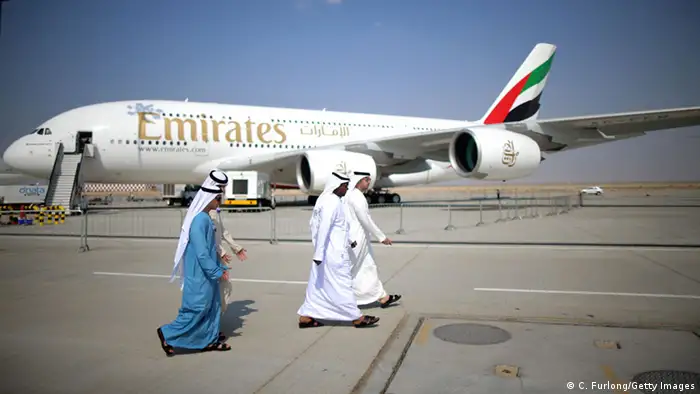 Emirates Airline Flugzeug (C. Furlong/Getty Images)