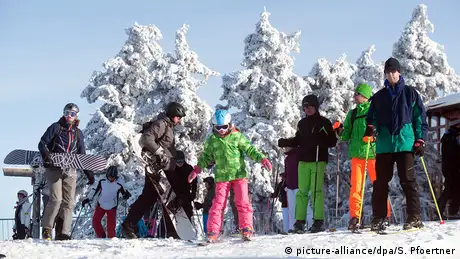 Deutschland Wintersport Wintersportgebiet Winterwetter im Harz