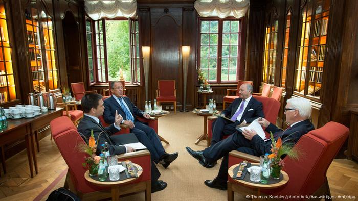 Переговоры в нормандском формате на уровне министров иностранных дел в Берлине на вилле Борзиг 