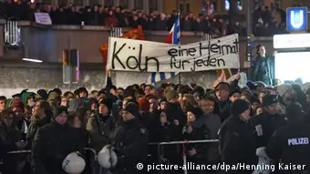 Protest gegen Demo der Anti-Islam-Bewegung Kögida in Köln 14.01.2015