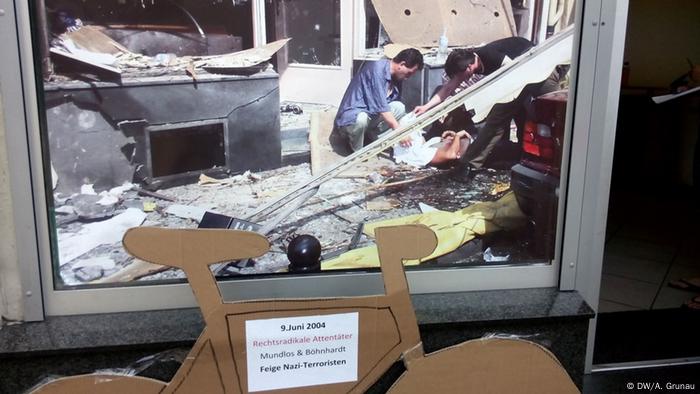 Foto vom Tag des Nagelbombenanschlags vom 9.6.2004 in der Kölner Keupstraße (DW/A. Grunau)