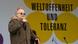 El cantante Herbert Grönemeyer en un concierto por la tolerancia en Dresde el 26 de enero. El cantante Herbert Grönemeyer en un concierto por la tolerancia en Dresde el 26 de enero.