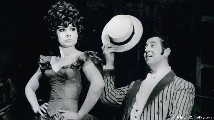 Violetta Ferrari in dem Musical Can-Can (mit Vico Torriani, 1968)