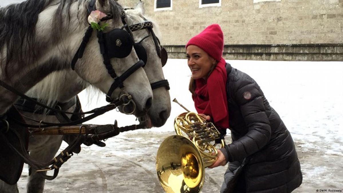 Horses and Mozart? DW 02/05/2015