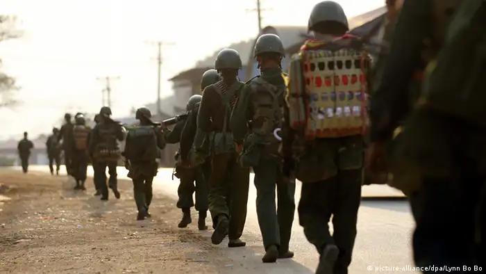 Myanmar Soldaten