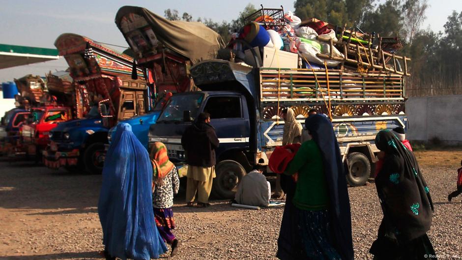 موقف حکومت افغانستان در قبال اخراج مهاجرین افغان از پاکستان Dw ۱۳۹۶