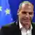 Treffen der Eurogruppen Finanzminister Yanis Varoufakis Pressekonferenz