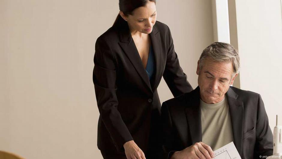 frauenquote teamwork mann frau arbeitswelt büro chefetage