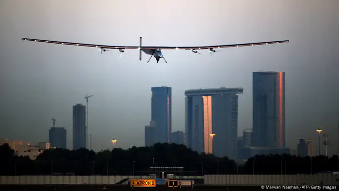 Solar Impulse 2 Abu Dhabi