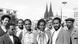 በጎርጎረሳዉያኑ 1970 ዓ.ም የዶቼ ቬለዉ የአማርኛ ቋንቋ ሰራተኞች እና የስርጭት ክፍሉ ከቀድሞ አስተዳዳሪ ጀርመናዊዉ ፍራንክ ሌምከ ጋር በኮለን ከተማ በጎርጎረሳዉያኑ 1970 ዓ.ም የዶቼ ቬለዉ የአማርኛ ቋንቋ ሰራተኞች እና የስርጭት ክፍሉ ከቀድሞ አስተዳዳሪ ጀርመናዊዉ ፍራንክ ሌምከ ጋር በኮለን ከተማ