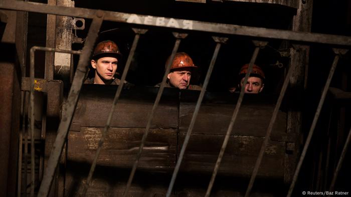 Работники шахты имени Засядько в марте 2015 года (фото из архива)