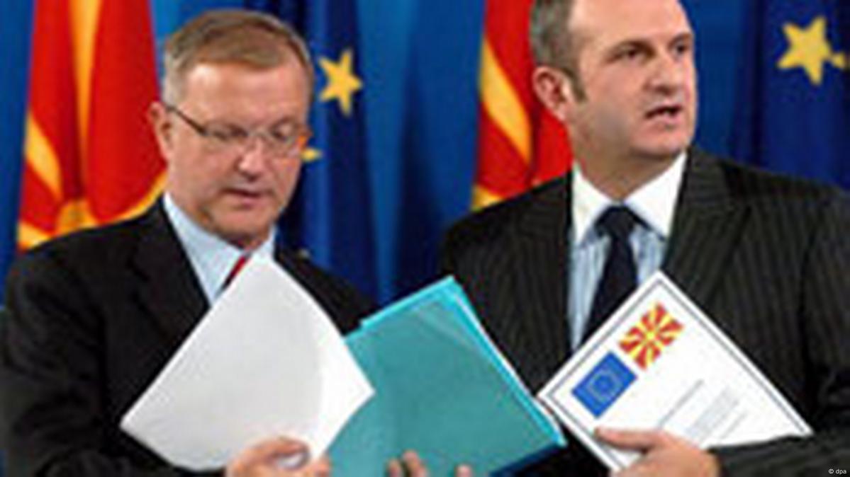 Macedonia Celebrates EU Candidate Status – DW – 12/26/2005