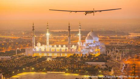 Abu Dhabi Solar Impulse 2 Weltumrundung Testflug