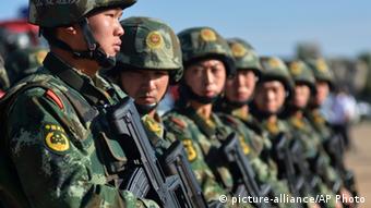 China Soldaten in der Xinjiang Provinz
