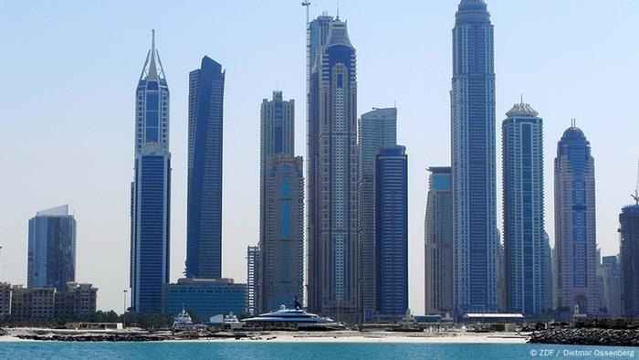 Dubai Drehscheibe Fur Hilfsguter Wirtschaft Aktuelle Nachrichten Und Informationen Dw 25 05 15