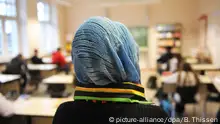 ألمانيا – المحكمة الدستورية تلغي حظر الحجاب على المعلمات