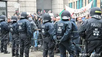 Wuppertal Demonstrationen von Salafisten und Pegida