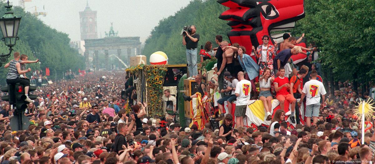 German DJ wants to reboot Loveparade – DW – 01/13/2020