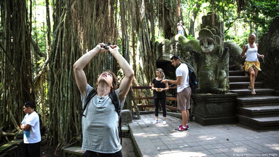 Bagaimana Sektor Pariwisata Indonesia Bertahan Di Tengah Pandemi Corona Indonesia Laporan Topik Topik Yang Menjadi Berita Utama Dw 06 09 2020