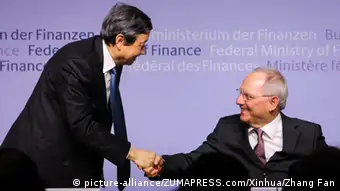 Ma Kai und Wolfgang Schäuble AIIB Deutschland