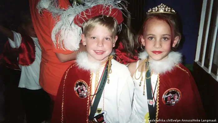 Kinder fürs Karnaval verkleidet. Foto: baslerafrika.ch/Evelyn Annuss/Anke Langmaak