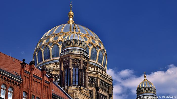 Kuppel der Neuen Synagoge in Berlin (picture-alliance/dpa/Avers)