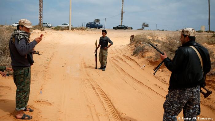 Libyen Kämpfer der selbsternannten Regierung
