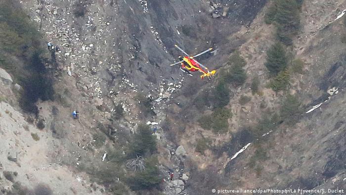 Germanwings 4U9525 Flugzeugabsturz Rettungsaktion in den französischen Alpen