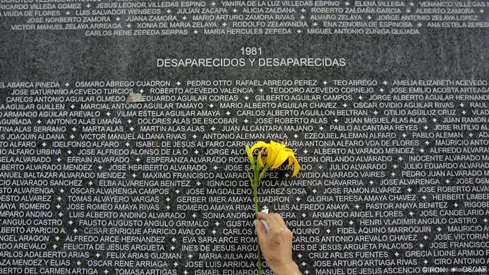 El Salvador Gedenktafel Bürgerkriegsopfer