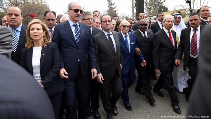 Tunesien Protestmarsch gegen Extremismus - Beji Caid Essebsi & Francois Hollande