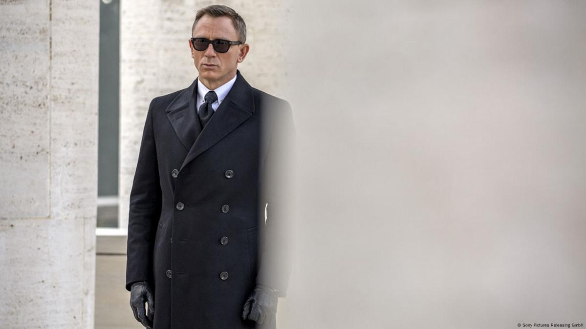 bond trench coat