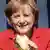 Ein Heringsbrötchen für die Bundeskanzlerin Merkel