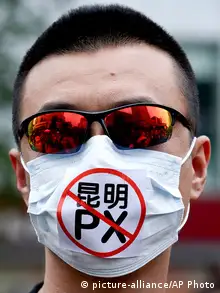 Proteste gegen die geplante Raffinerie in der chinesischen Provinz Yunnan