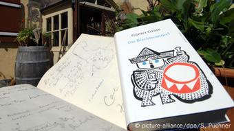 Bildergalerie Günter Grass Ausstellung Lithographie Plastiken