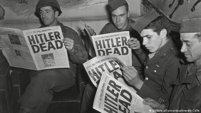 نیروهای متفقین از جمله برای شنیدن این خبر مبارزه کردند. در روز ۲ ماه مه ۱۹۴۵ بود که سربازان آمریکایی در یکی از شماره‌های ویژه روزنامه ارتش که Stars and Stripes نام داشت، از مرگ آدولف هیتلر، رهبر نازی‌ها باخبر شدند. آگاهی از نزدیک شدن پایان جنگ چهره ‌سربازان را شادمان کرد.