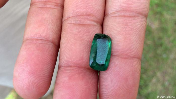 Pakistan Smaragdmine im Swat Tal Pakistan Smaragdmine im Swat Tal