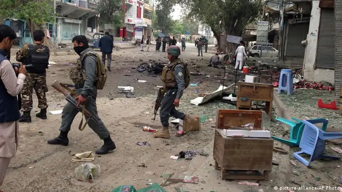Afghanistan Selbstmordanschlag in Dschalalabad