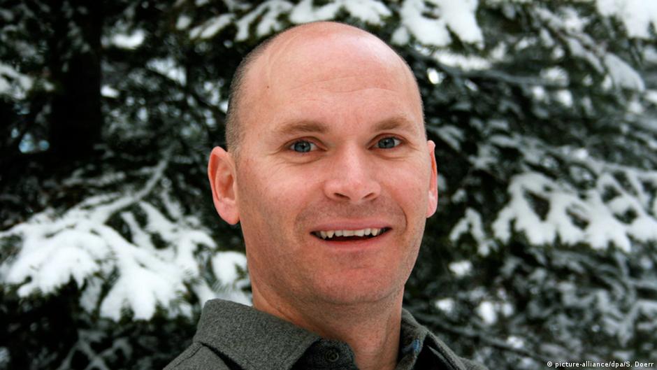 anthony doerr net worth - Ilustrasi 2