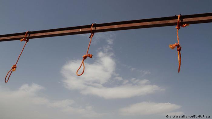Symbolbild Todesstrafe Strick Galgen Erhängen