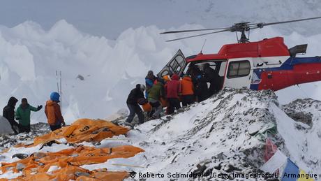 Nepal Erdbeben Hilfsaktion Hilfseinsatz Everest