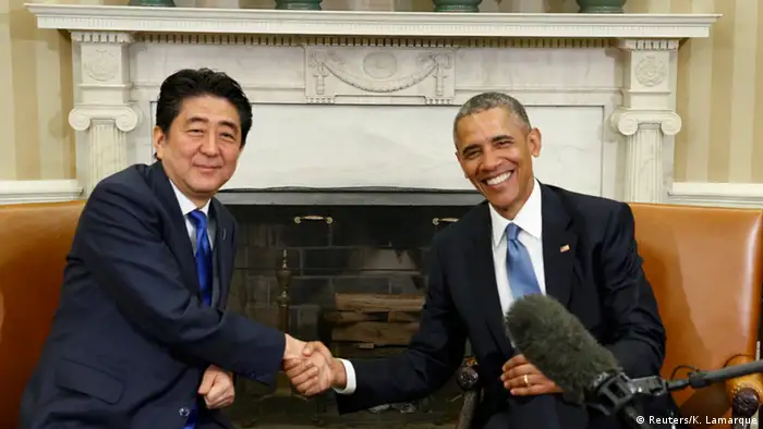 USA Treffen japanischer Premierminister Shinzo Abe mit Obama