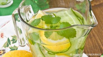 Wasserglas Zitrone Gurke