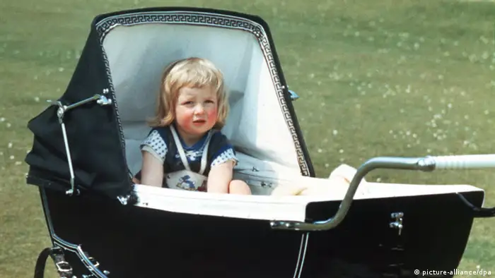 Bildergalerie Royale Babies Großbritannien Prinzessin Diana