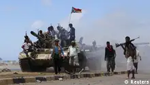 اليمن: بحاح يغادر عدن وخطط لحصار صنعاء
