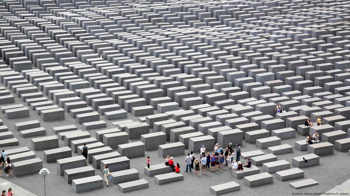 holocaust memorial berlin