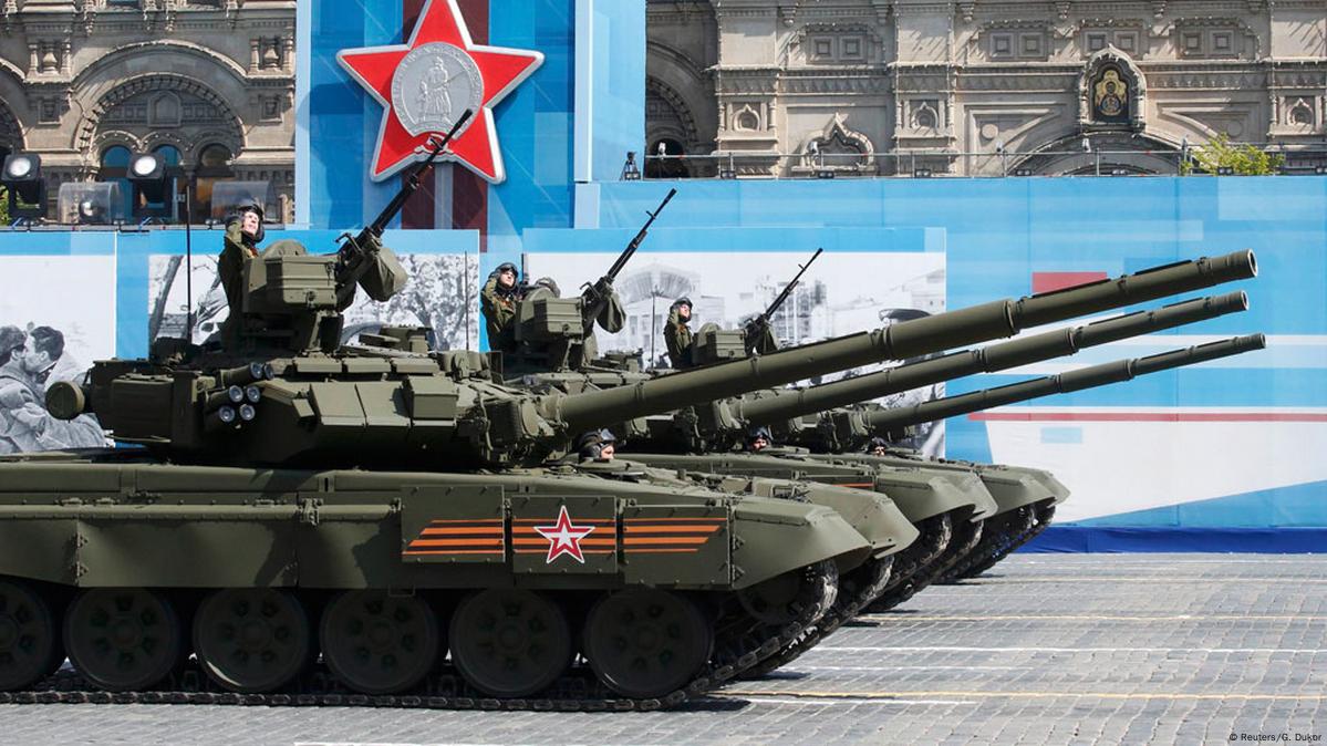 В Москве прошел крупнейший за всю историю военный парад – DW – 09.05.2015