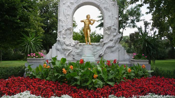 Österreich Johann Strauss Denkmal in Wien