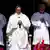 Papst spricht vier Nonnen heilig (Foto: Reuters/T. Gentile)