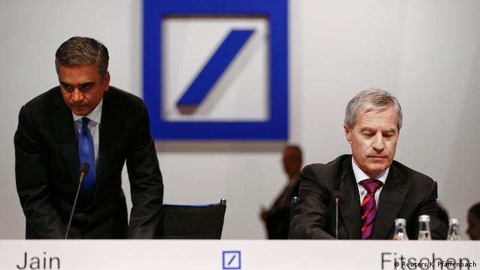 Deutsche Bank Shares Tumble After Huge Loss Business Economy And Finance News From A German Perspective Dw 21 01 16